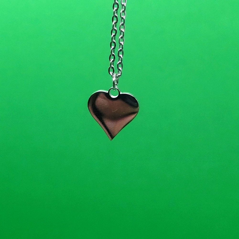 Silver heart necklace